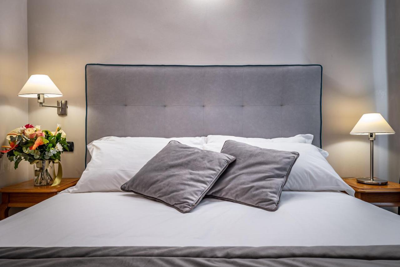 Boutique Hotel Borgo Firenze Bagian luar foto